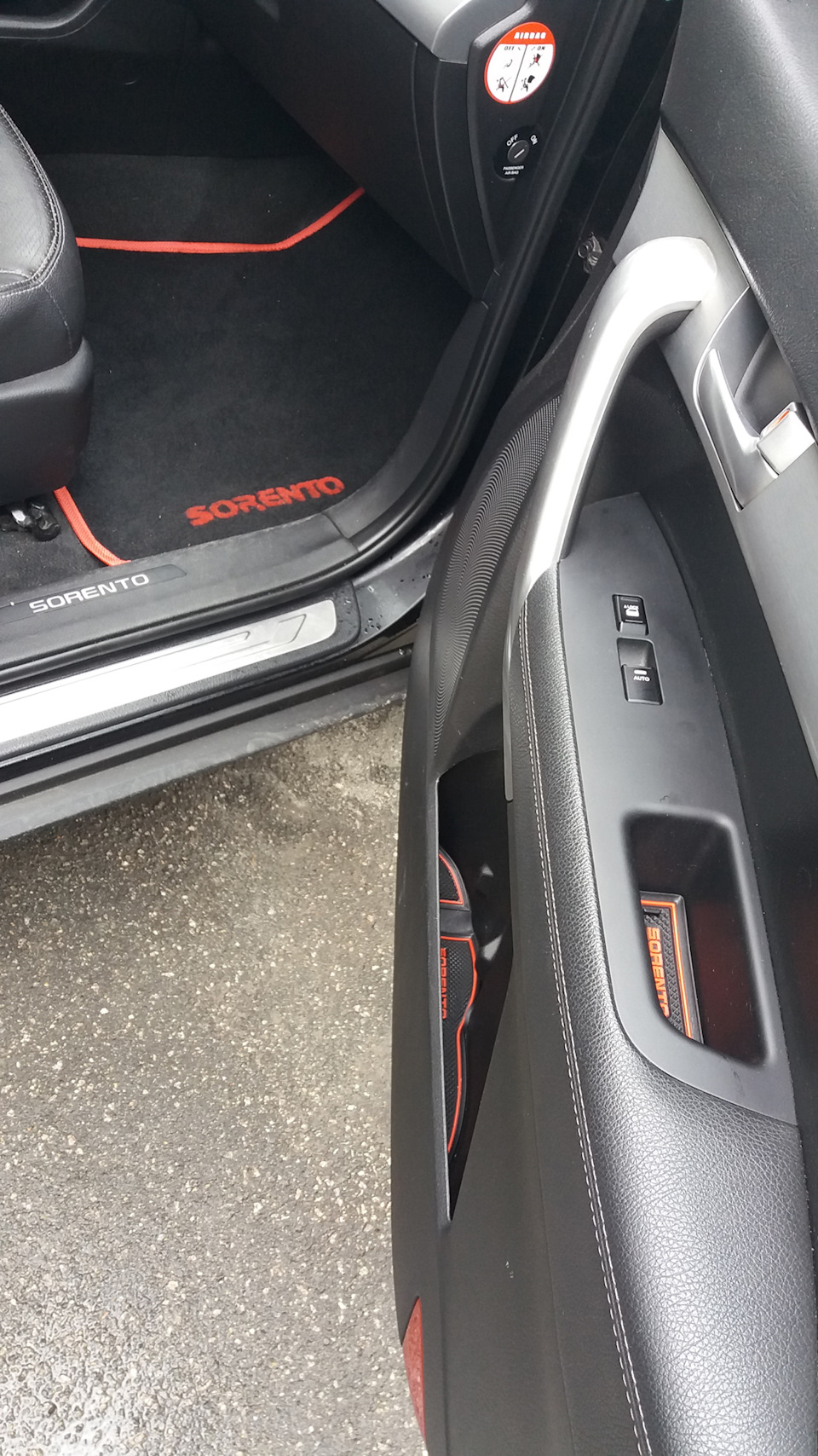 Анти ковзкі килимки Kia Sorento R 2