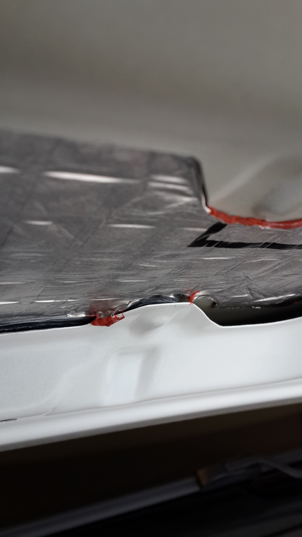 Віброшумоізоляція капота 3