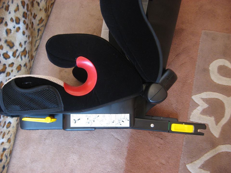 Автокрісло RECARO ISOFIX 3
