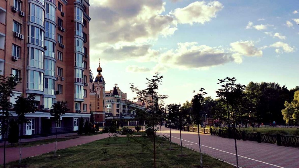 Велопокатушки: 3 у човні, крім 3 велосипедів. 1