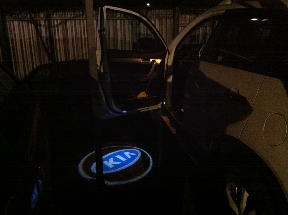KIA logo Ghost Shadow Laser Projector Door Lamps LED light 4