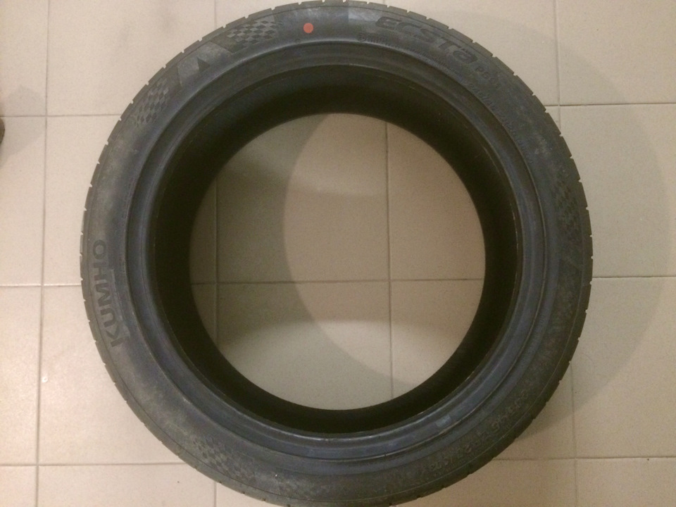 Літня гума 245/45 r20 3