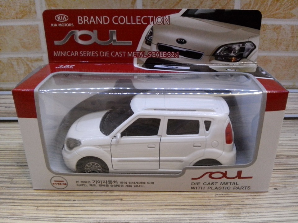 🚙 Моделька-іграшка KIA Soul 1:43 від Welly 4