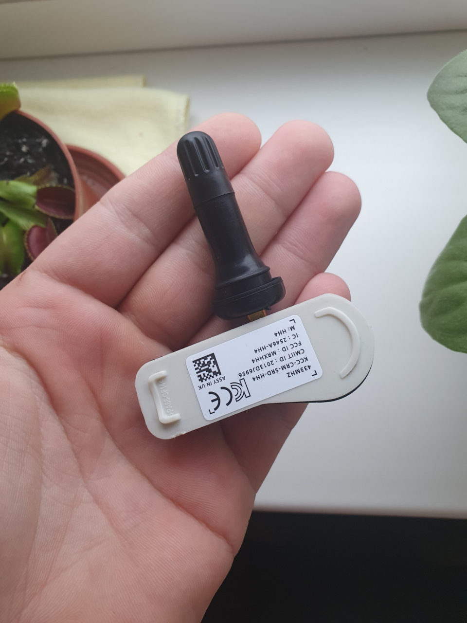 TPMS датчики тиску в шинах. Встановлення та прив'язка 1