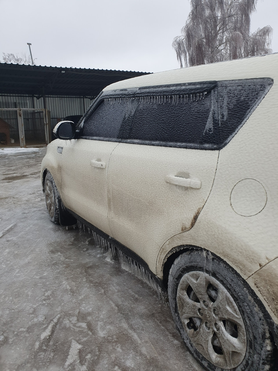 Встановлення мікрофона, камери заднього виду та магнітоли 3