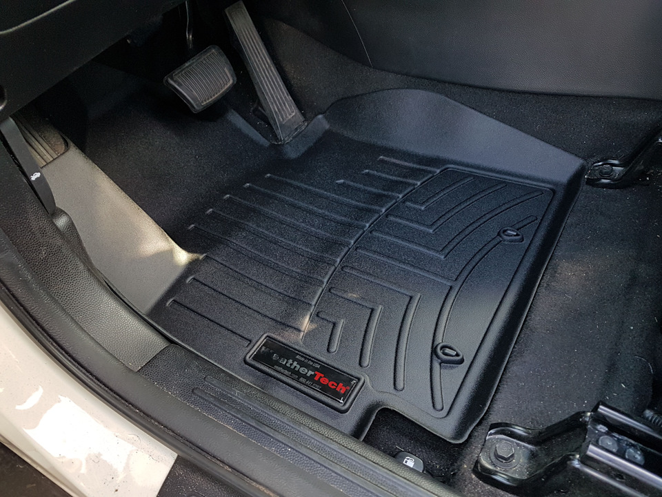 Килимки в салон WeatherTech 3