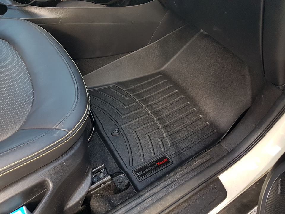 Килимки в салон WeatherTech 4