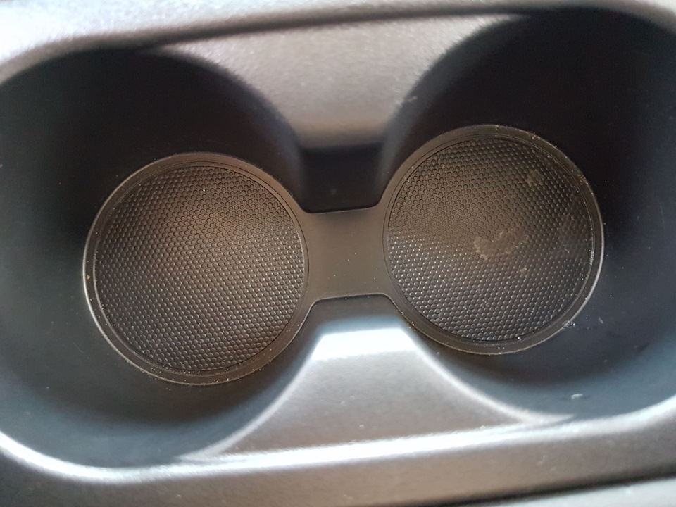Підставка в підсклянник WeatherTech 2