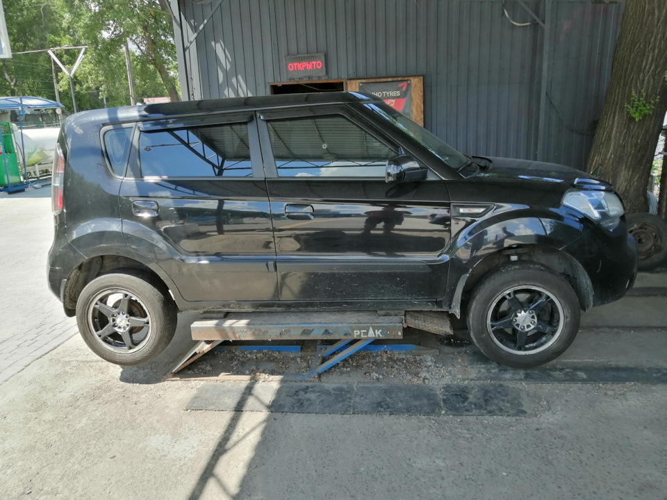 Гума 215/60 для ДУШІ 5