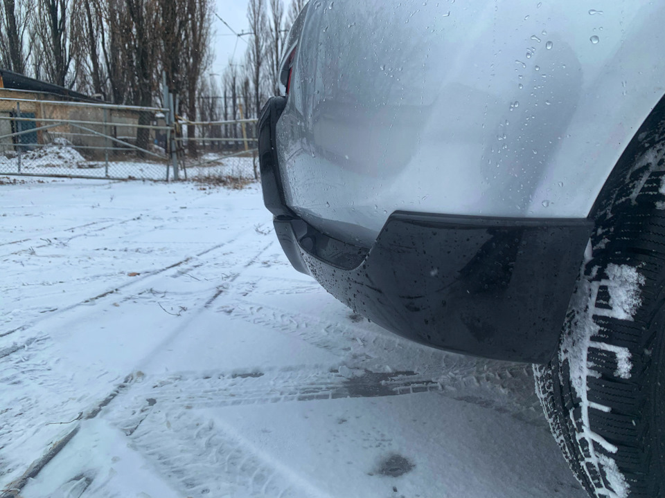 Накладка заднього бампера Kia Soul P8300-2K050 2