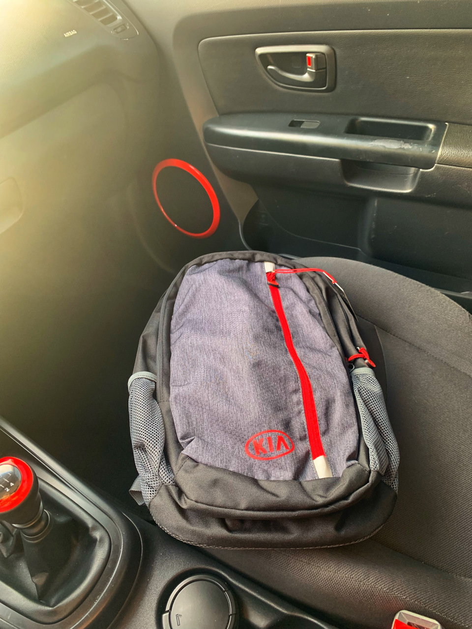 Рюкзак Kia 1