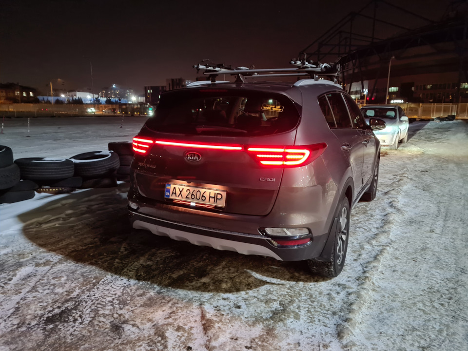 Led планка на задні двері 2