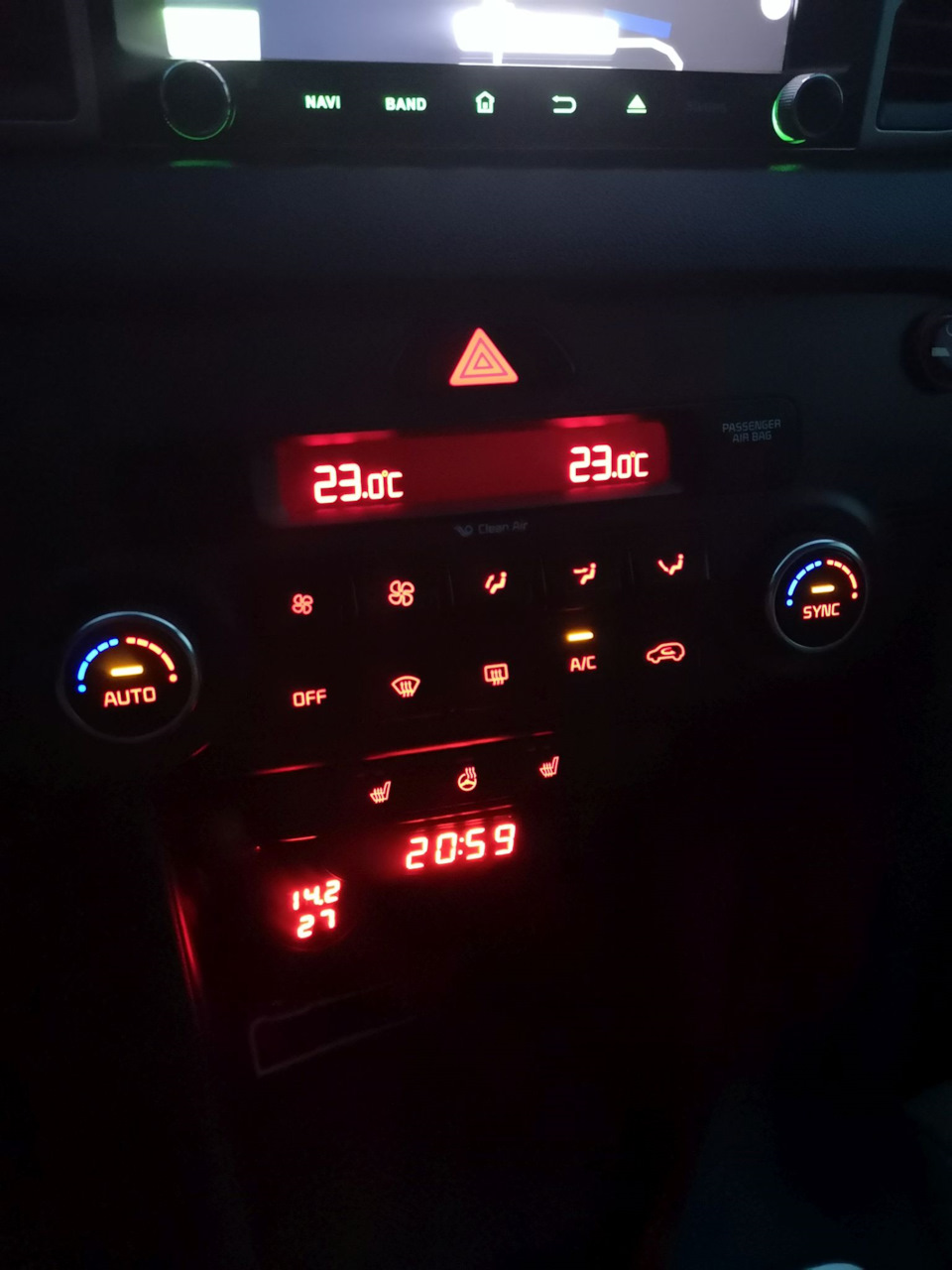 світлодіодний годинник 1