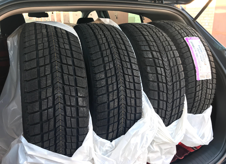 Нова гума на зиму Nexen Winguard Ice Suv 225/60/17 1