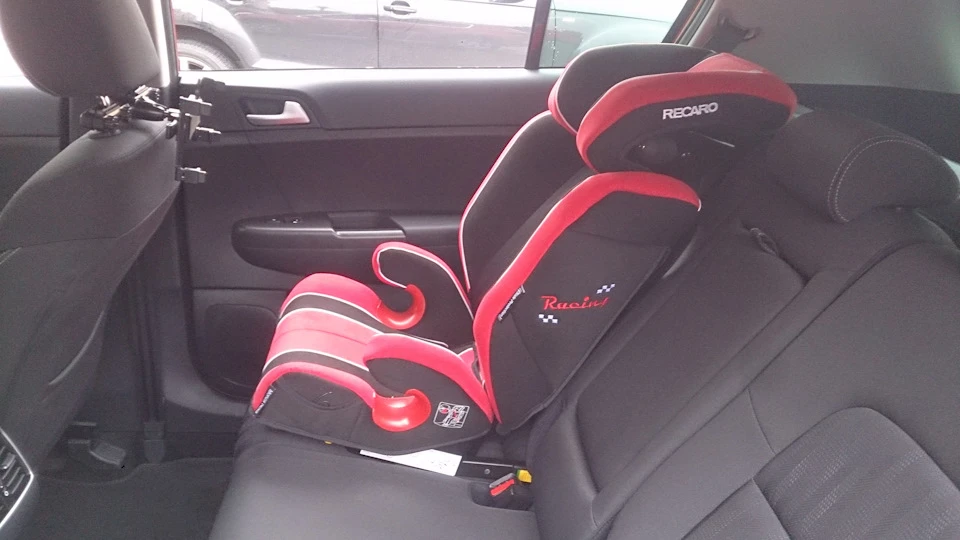 Автокрісло RECARO Monza Nova 2 Racing