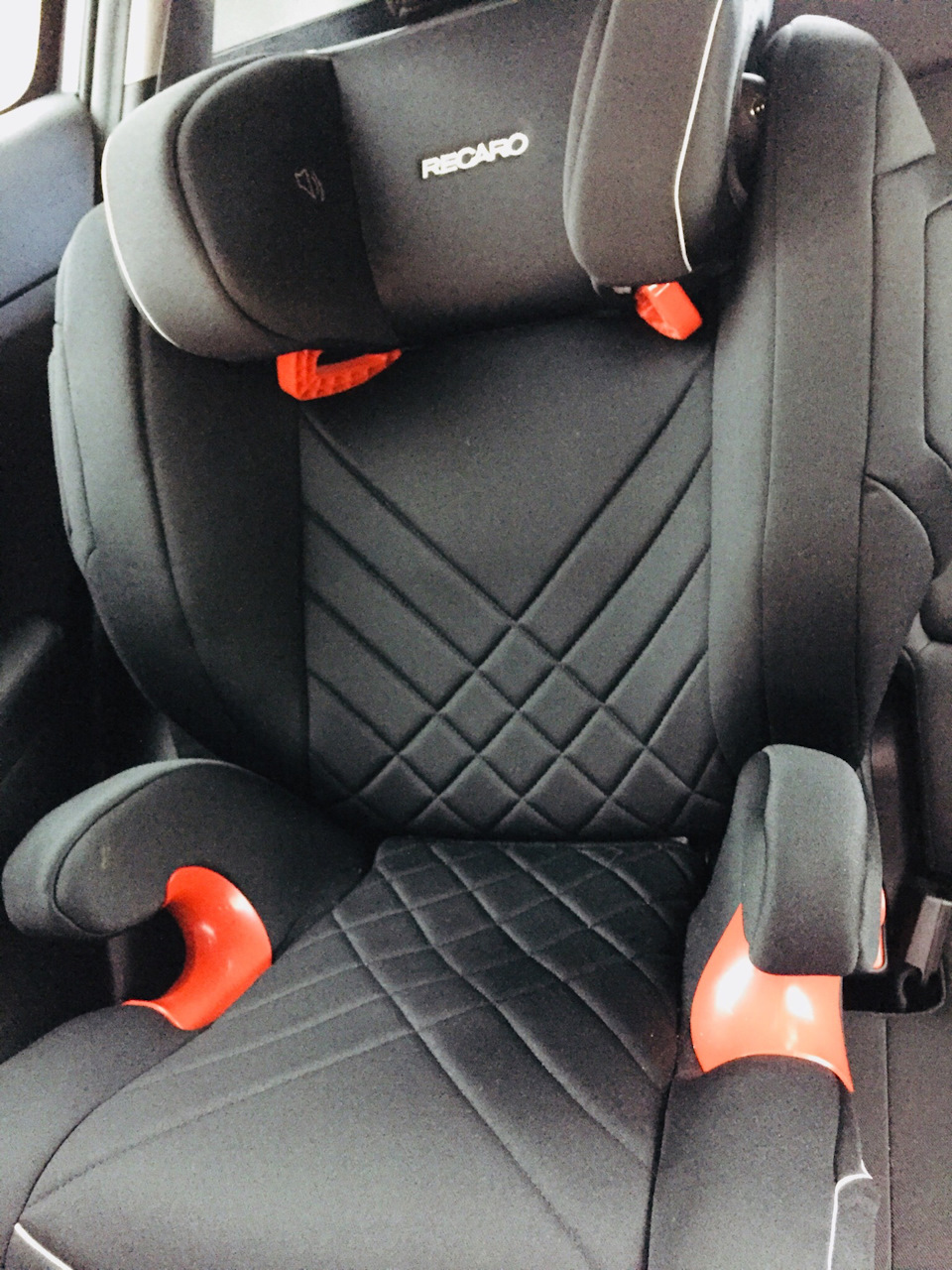 Автокрісло Recaro monza nova IS. 2