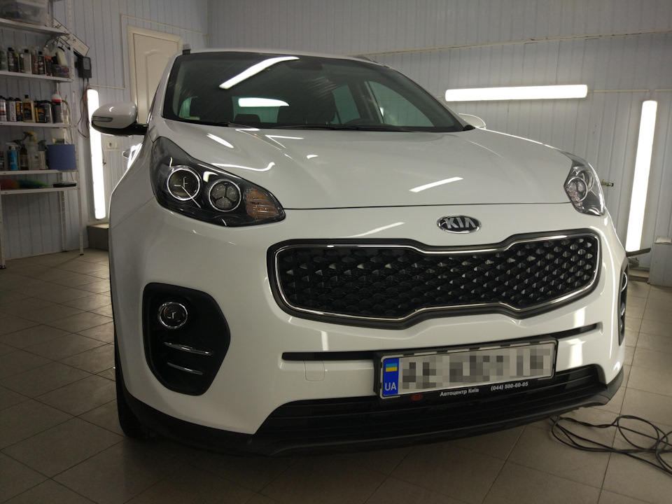 Детейлінг від Hardlight Detailing Studio 1