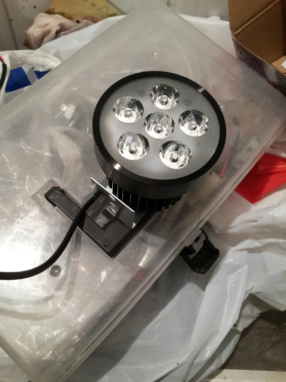 LED ліхтарі 18w 1