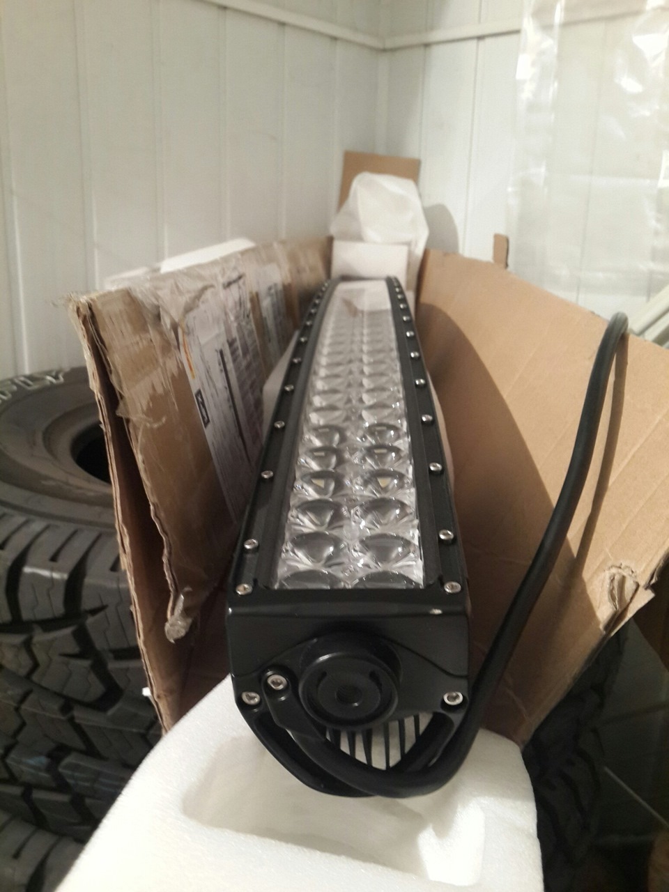 Люстра 400w приїхала 3