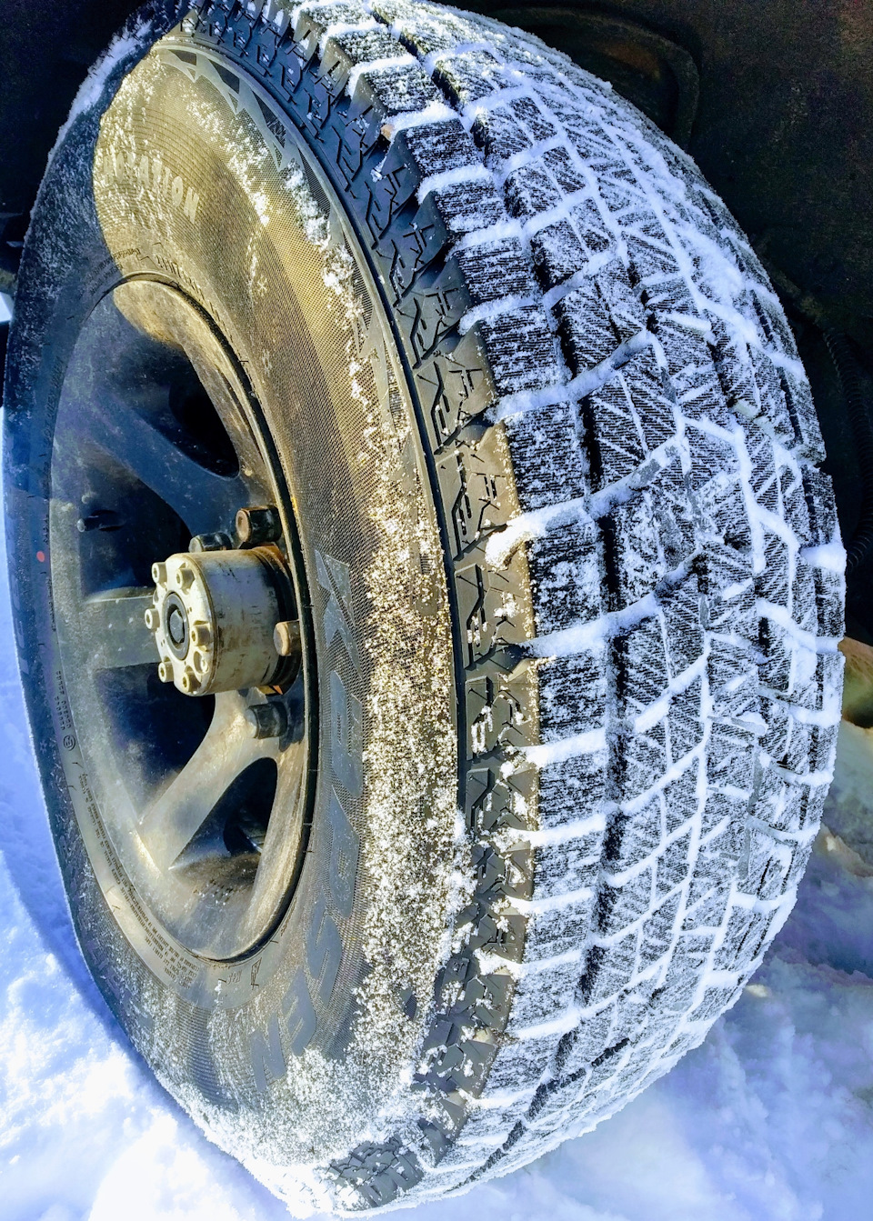 Китайшина Kapsen icemax rw501 235/75/r15 1