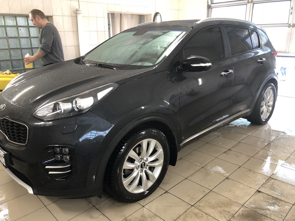 Безконтактне миття за технологією CarTech Pro 5
