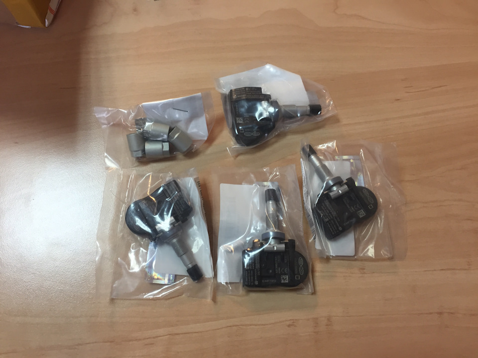 Датчики TPMS та вид на зимових колесах 1