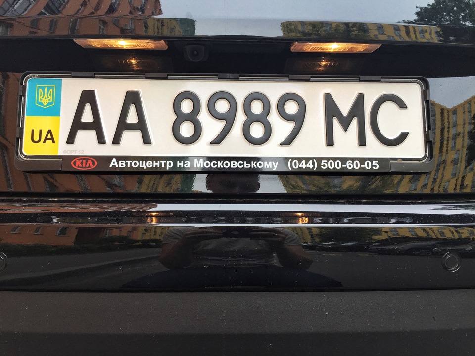Змінив лампочки підсвічування номера, ага 😉 1