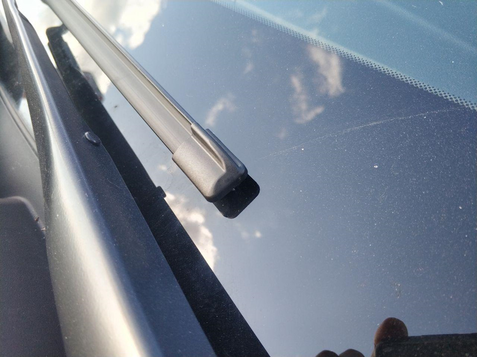 Щітки Bosch Aerotwin AR653S 3