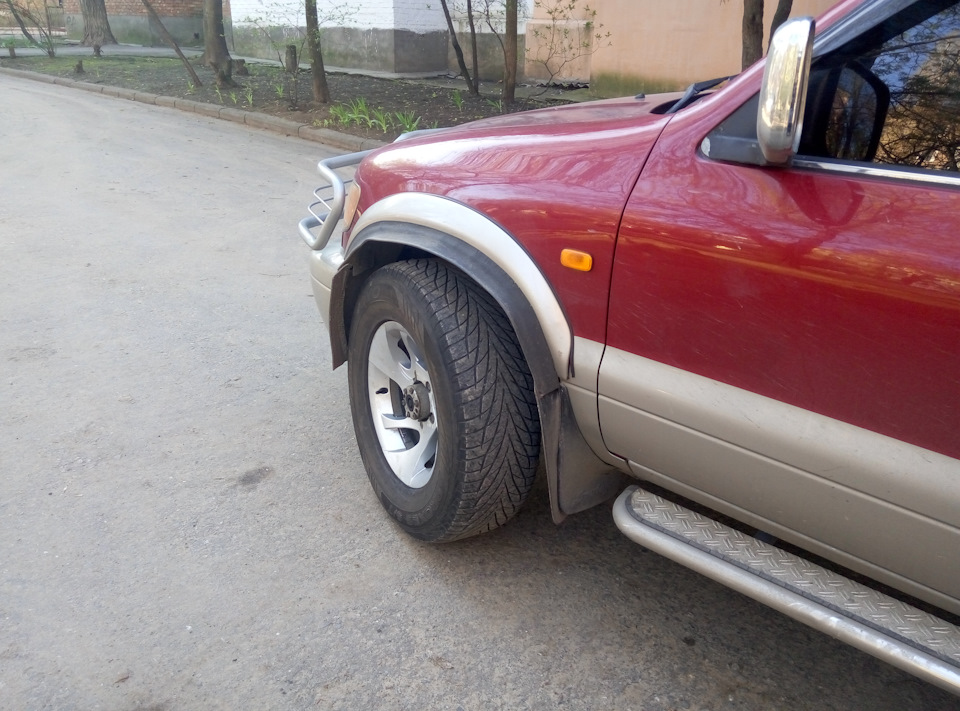 Прикладка 245 70 16 на дисках з ЕТ 0 5