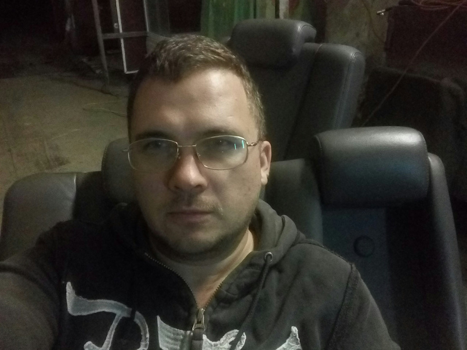 задній диван від тюксону встановлений 5