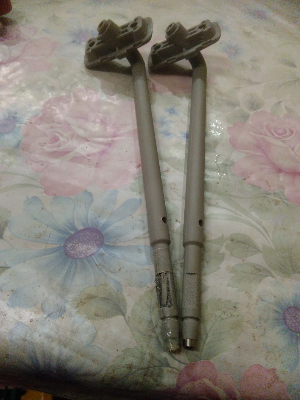 Протисонячний козирок 2