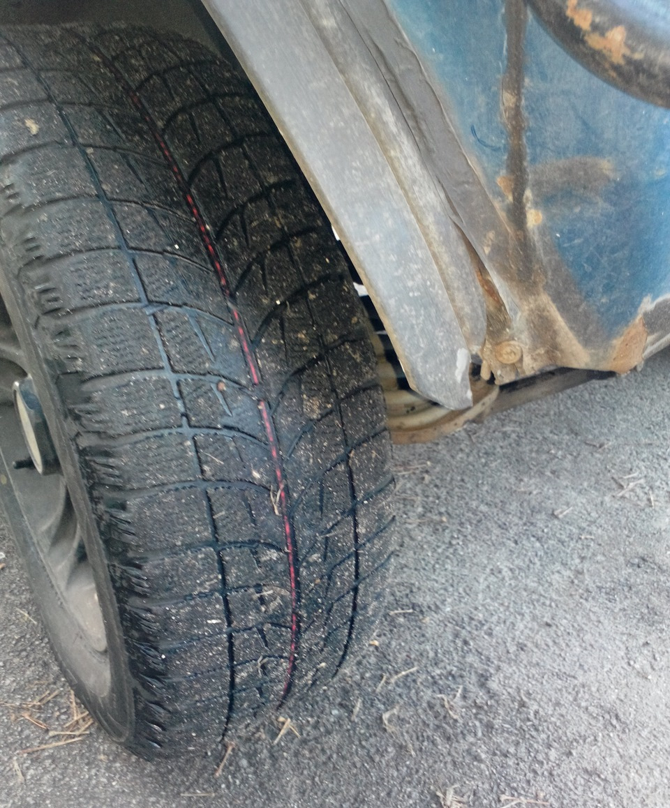 Стопталися кросівки або коли подарунки знову віддарки або з зими в літо. 1