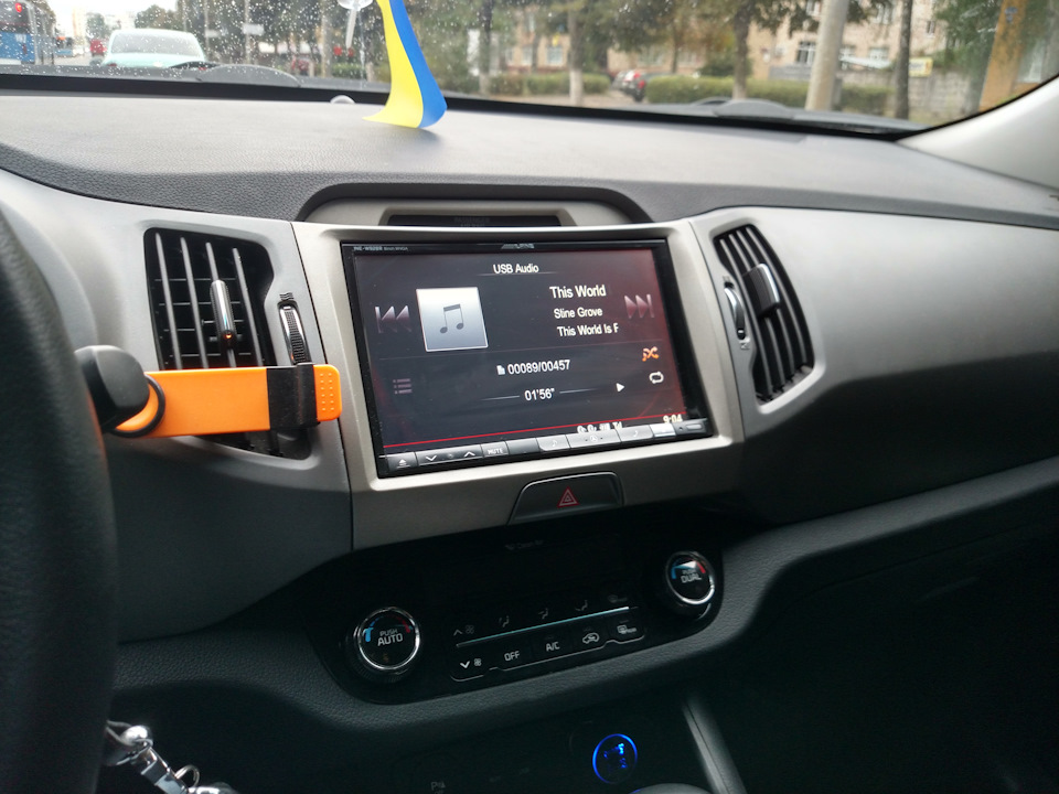 Встановлено Alpine 928R 1