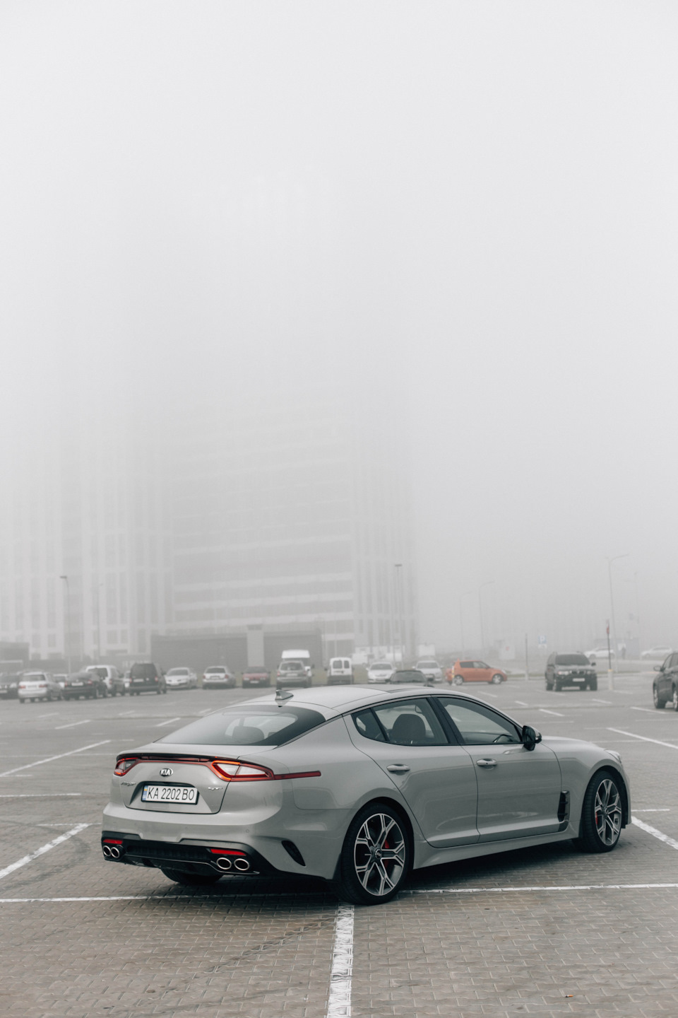 KIA Stinger GT2 4