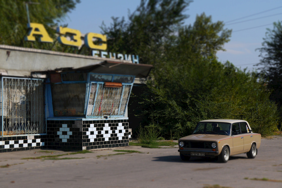 Фотосет на старой АЗС 5