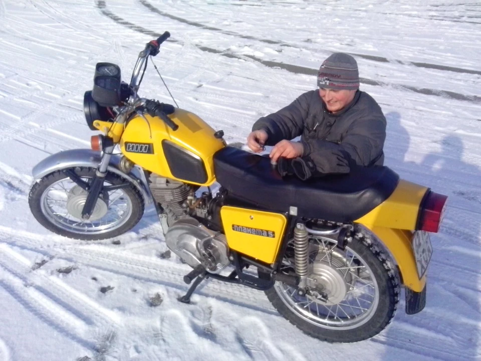 Спонтанно