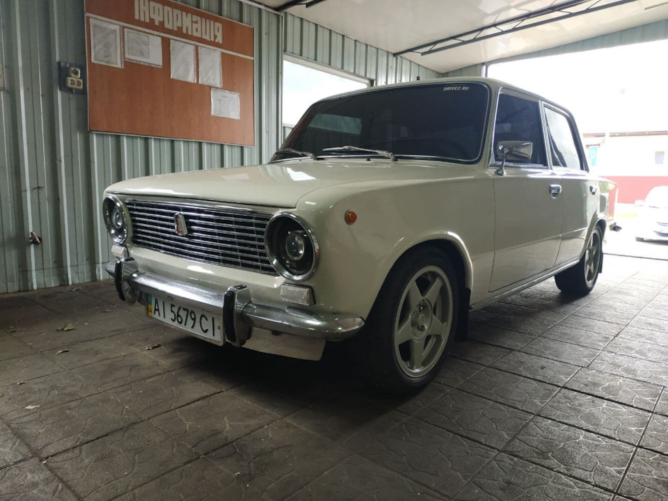 Автомобіль зібраний 1