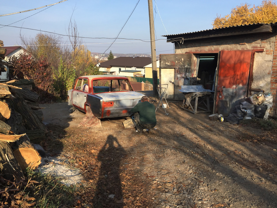 Погрунтували кузов 2