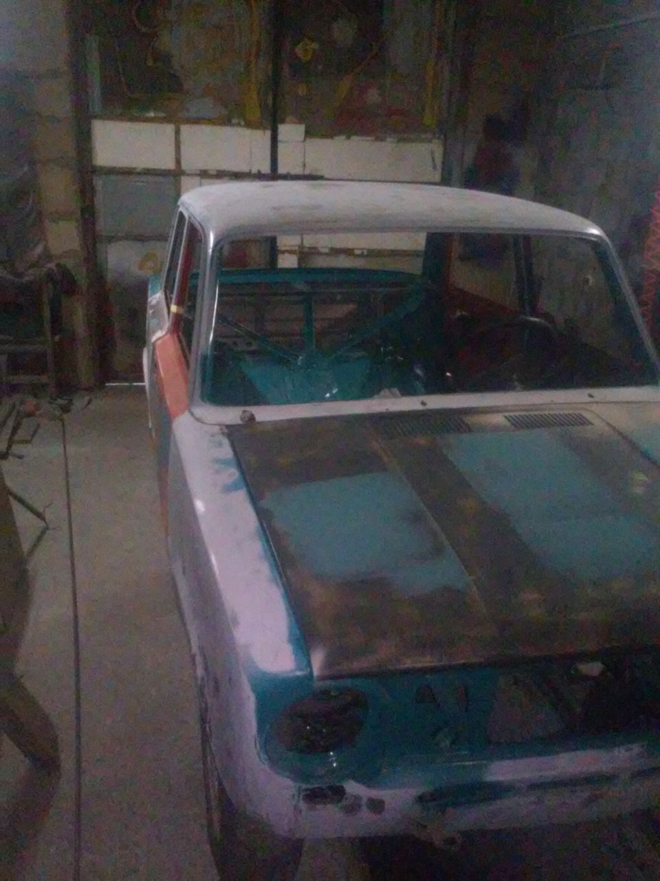 Авто у фарбуванні 1