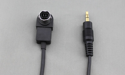 AUX //////ALPINE CDA-9851r 1