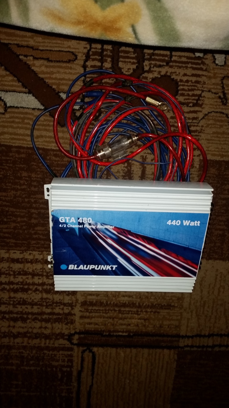 Підсилювач Blaupunkt GTA 480 2