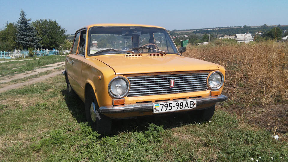 Фотосет серед українського села 4