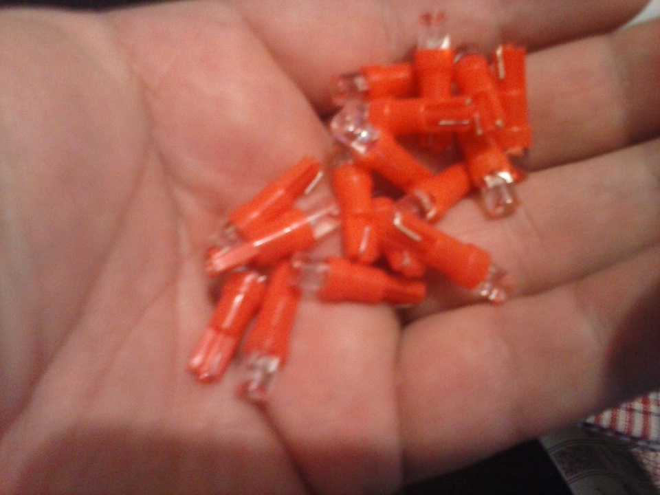 Світлодіодні задні ліхтарі своїми руками частина 1 2