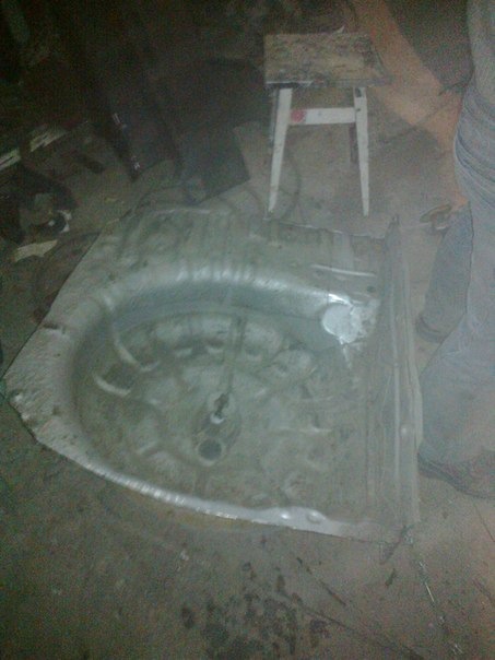 Дно під запаску в багажник 4