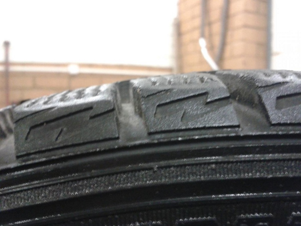продам dunlop graspic DS2 195/50r16 4