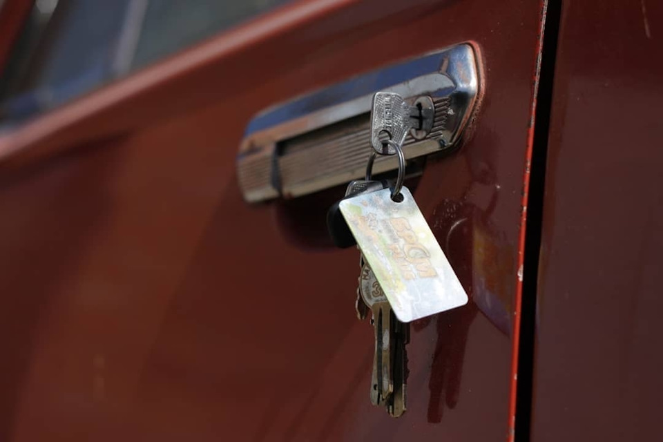 ПРОДАМ ! Рульове колесо + панель приладів 5