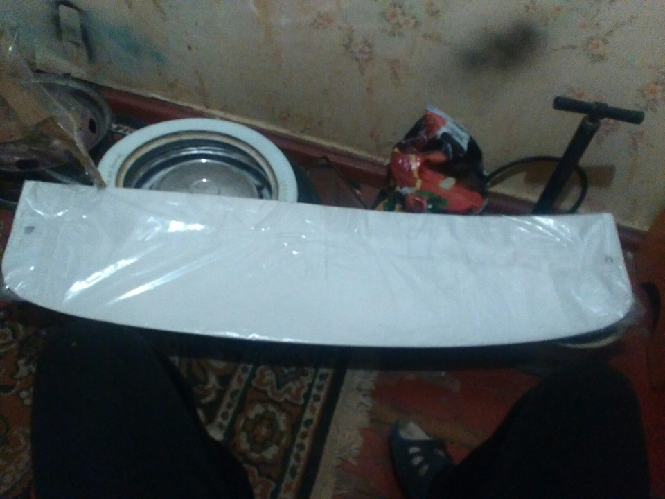 Салон продовжуємо 3