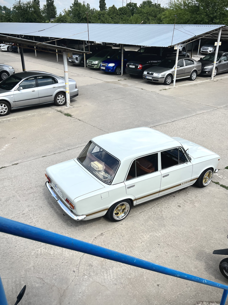 Позиціювання. Шильдики. 3