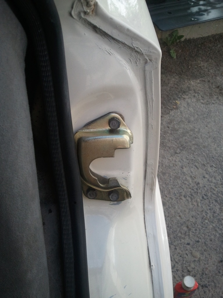Заміна замків задніх дверей. 3