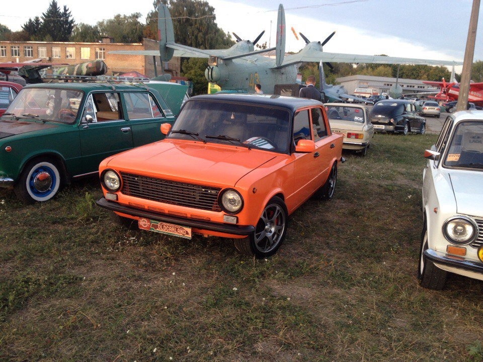 Old Car Land - День перший! 3